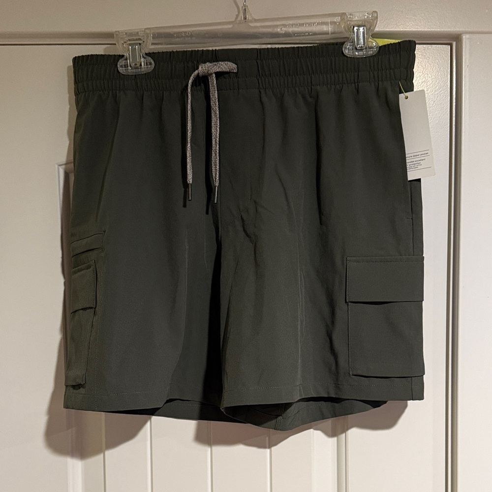 Women’s Green Cargo Shorts